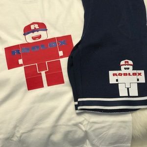 Custom Roblox kids outfits!!!